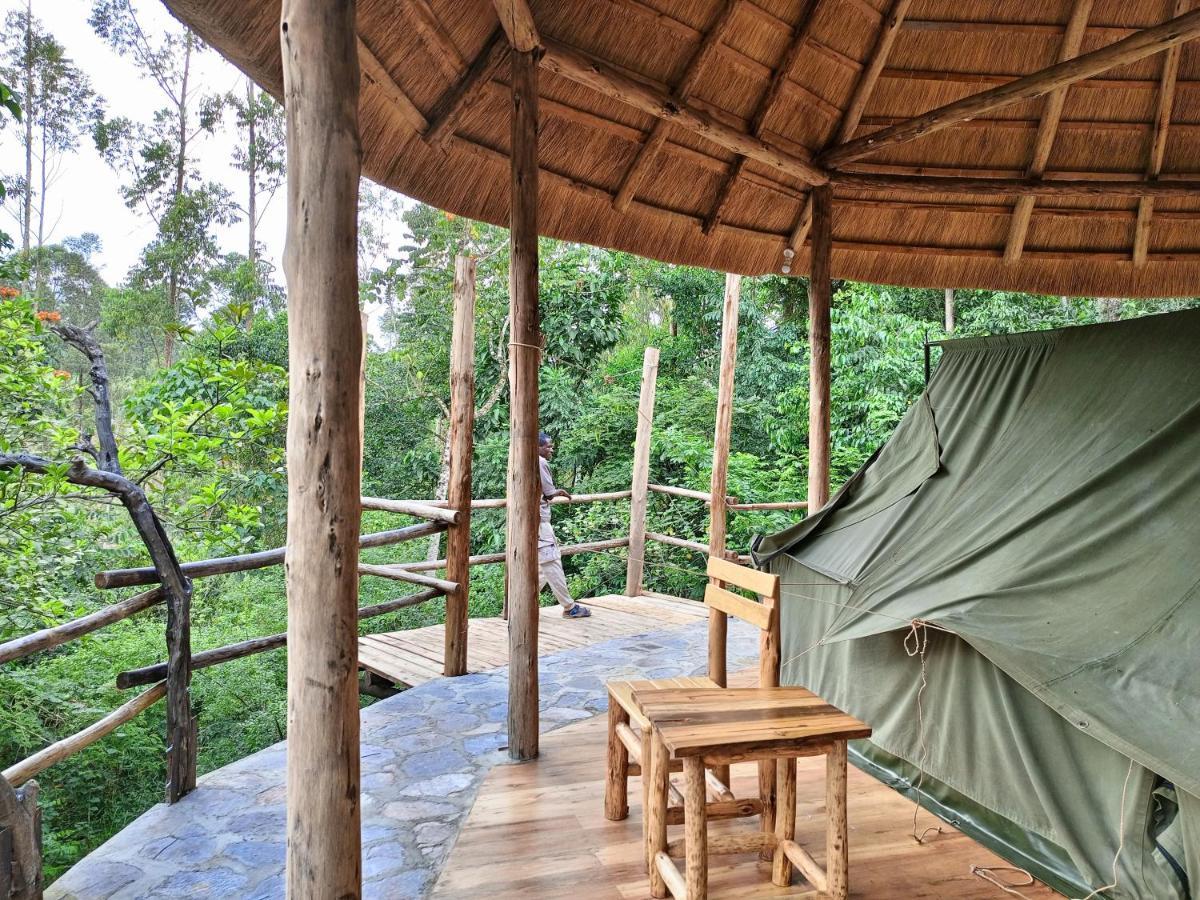 Chimpanzee Capital Safari Lodge Bigodi Exterior foto
